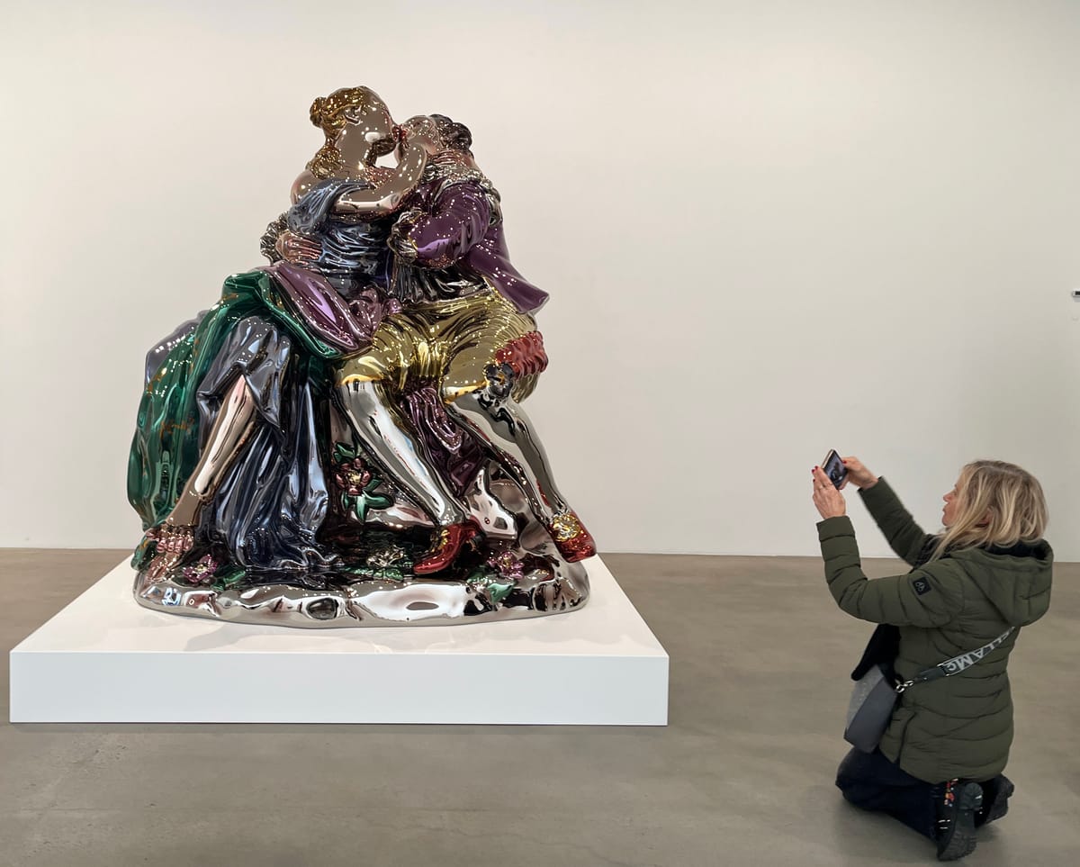 Jeff Koons's Sculptures: A Reflection of Wealth and Consumerism