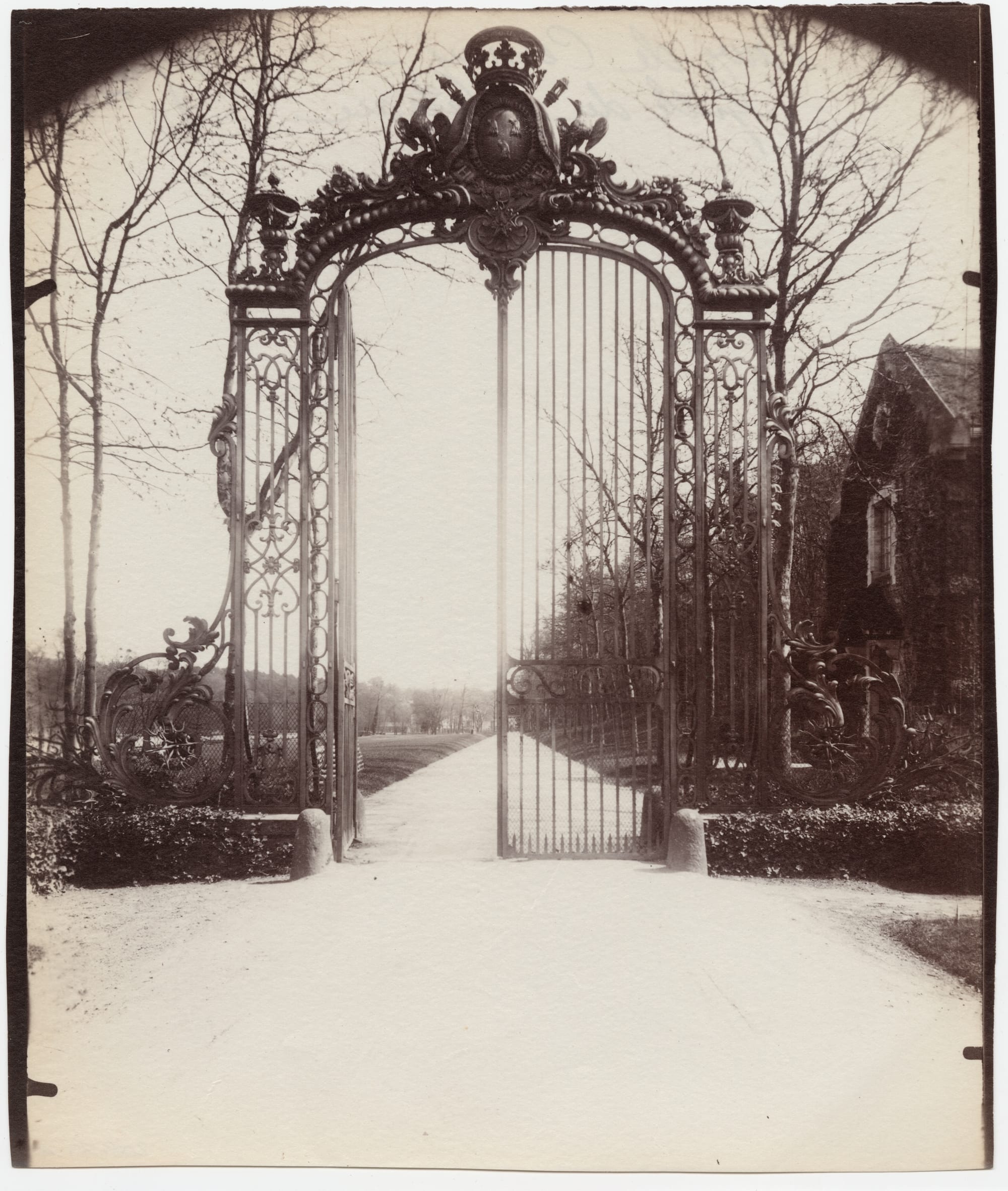 Rediscovering Atget: A Legacy of Parisian Imagery