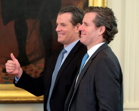 Nifty Gateway Closes Its Doors Amid NFT Market Struggles