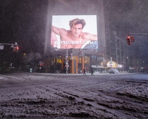 NYC Art Institutions Close Amidst Severe Winter Storm