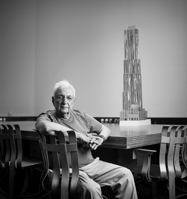 Frank Gehry: A Fusion of Creativity and Structure