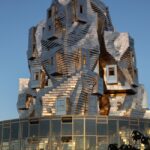 Norman Foster Pays Tribute to Frank Gehry's Architectural Legacy