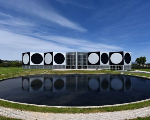 Fondation Vasarely Marks 50 Years with Ambitious Restoration Plans