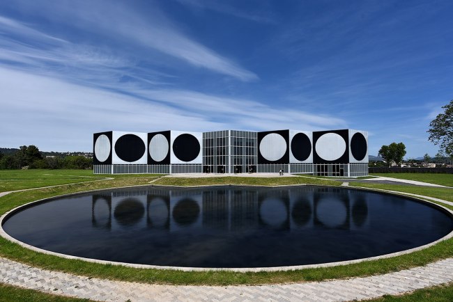 Fondation Vasarely Marks 50 Years with Ambitious Restoration Plans