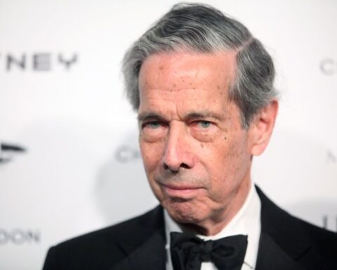 Renowned New Yorker Art Writer Calvin Tomkins Passes Away at 100