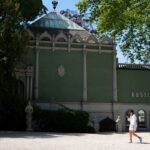 Thousands Petition Against Russian Pavilion at Venice Biennale