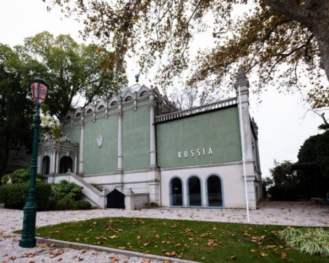 European Leaders Urge Venice Biennale to Exclude Russia