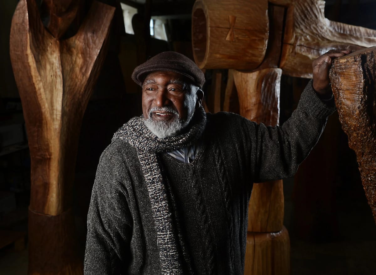 Renowned Sculptor Thaddeus Mosley Passes Away at Age 99