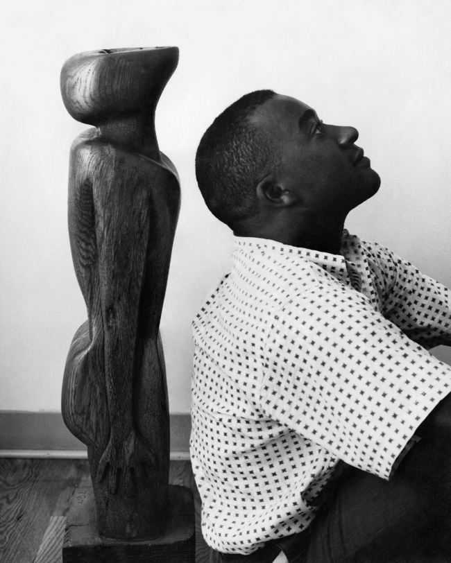 Renowned Sculptor Thaddeus Mosley Passes Away at 99