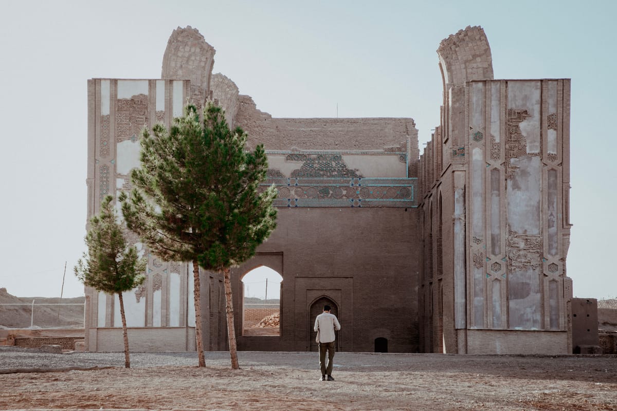 Exploring Art's Transformative Power Through Space and Objects