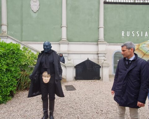 Ukrainian Actor Detained Following Protest at Venice Biennale