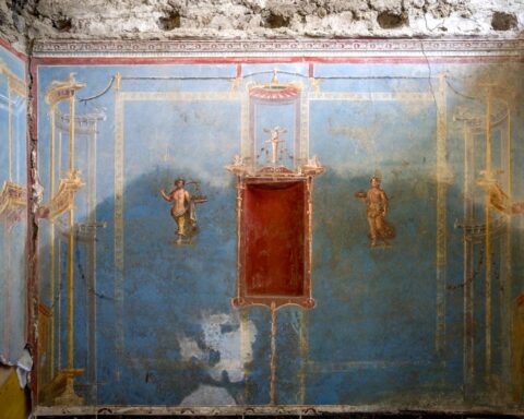 The Cost of Egyptian Blue in Pompeii's Resplendent Room