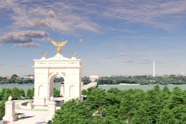 Trump Administration Suggests Towering Arch Opposite Lincoln Memorial