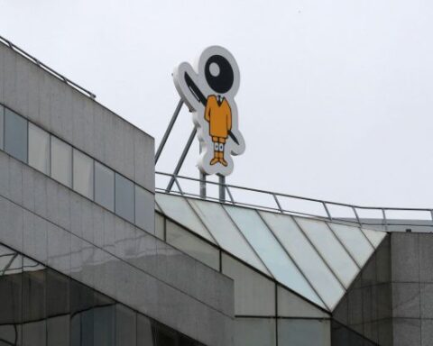 Bic Family Claims Theft of Historic Artwork by Former Employee