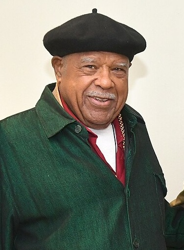 Renowned Steel Sculptor Melvin Edwards Passes Away at 88