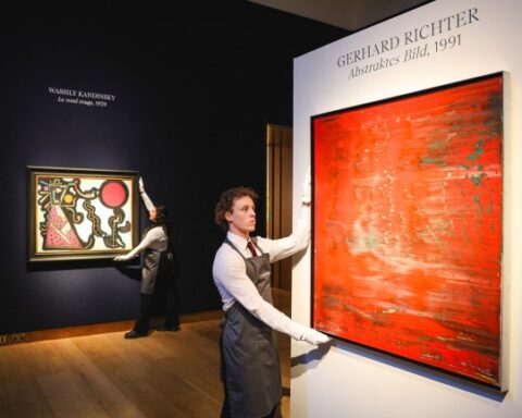 Hong Kong Auctions Signal Market Revival