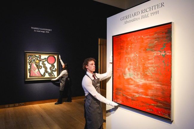 Hong Kong Auctions Signal Market Revival