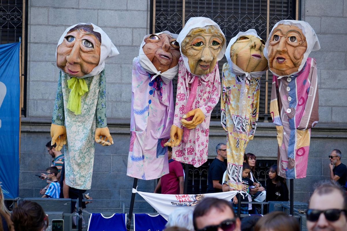 Exploring Art, Fire Island's Influence, and the Impact of Technology on Jewelry