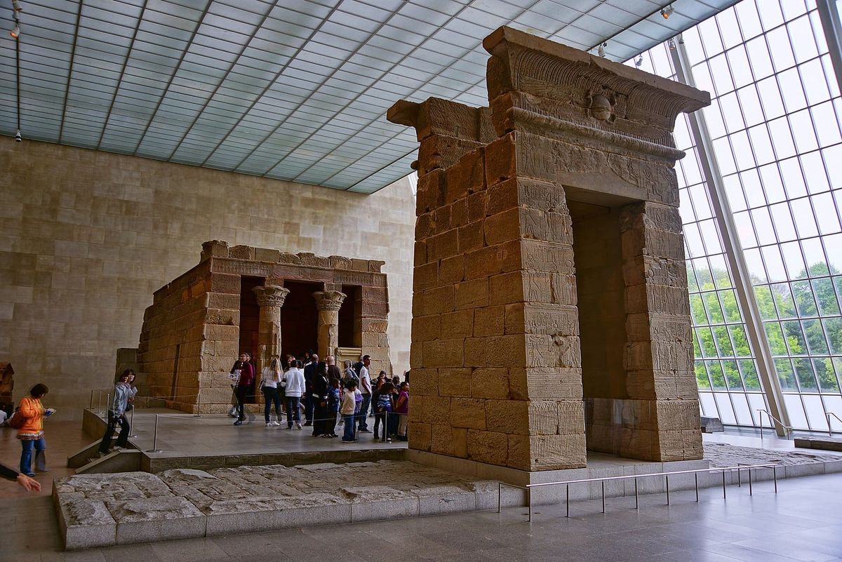 Met Museum to Erase Sackler Name Amid Ongoing Activism