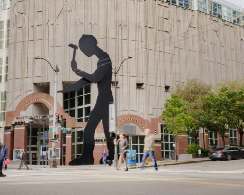 Seattle Art Museum Employees Aim to Unionize