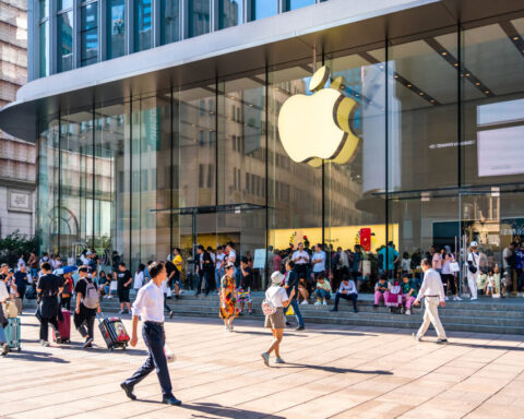 Art Industry News: Does the New MoMA Building Look Too Much Like an Apple Store? + Other Stories