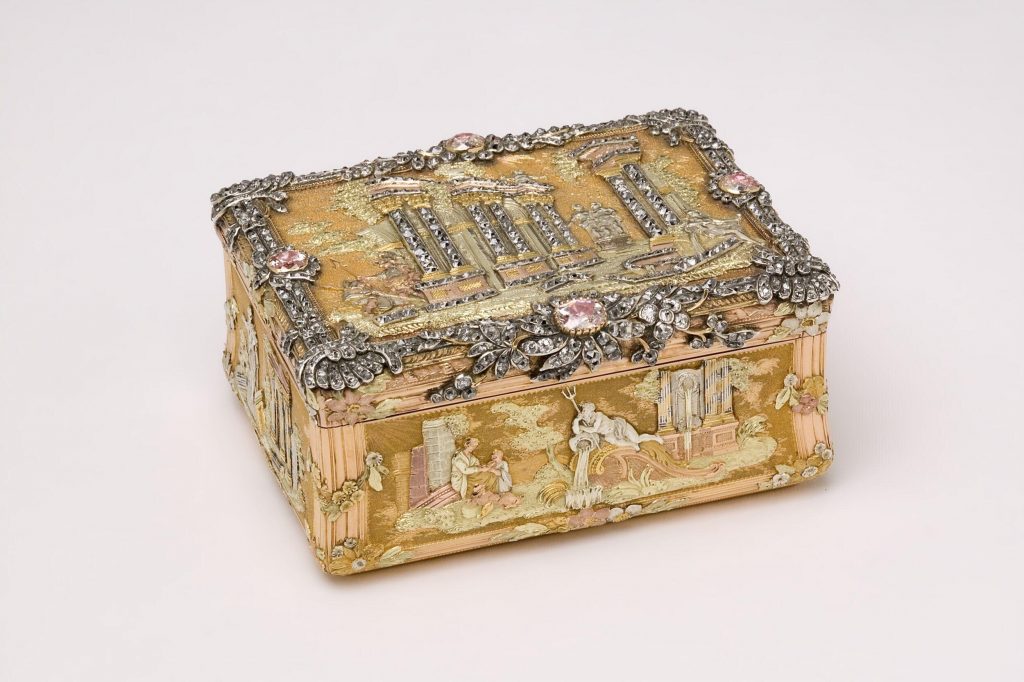 Restored Jeweled Snuffboxes from Paris Heist Set for V&A Display