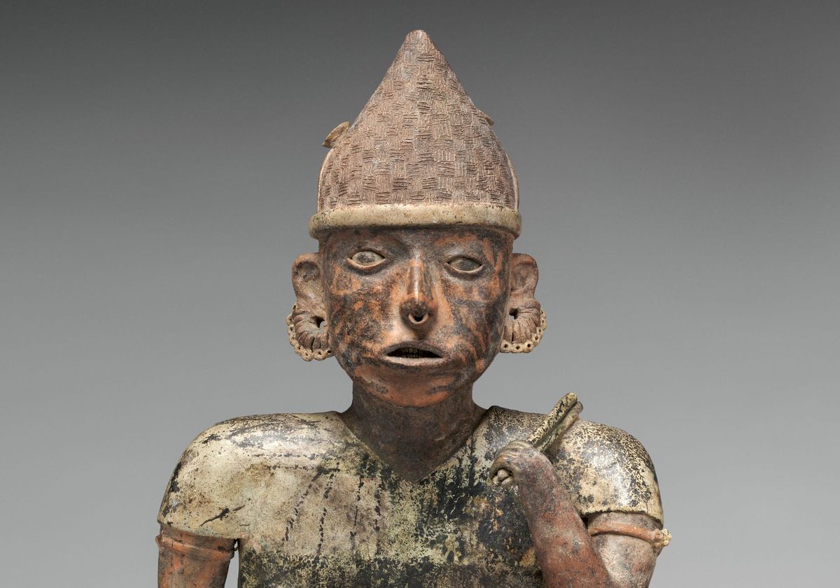 Manhattan DA Returns Three Antiquities to Mexico