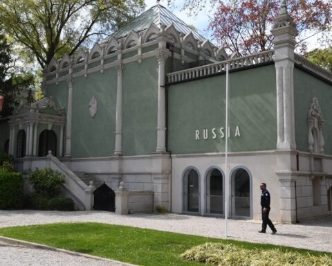 E.U. Threatens Venice Biennale Funding Over Russia Pavilion’s Return