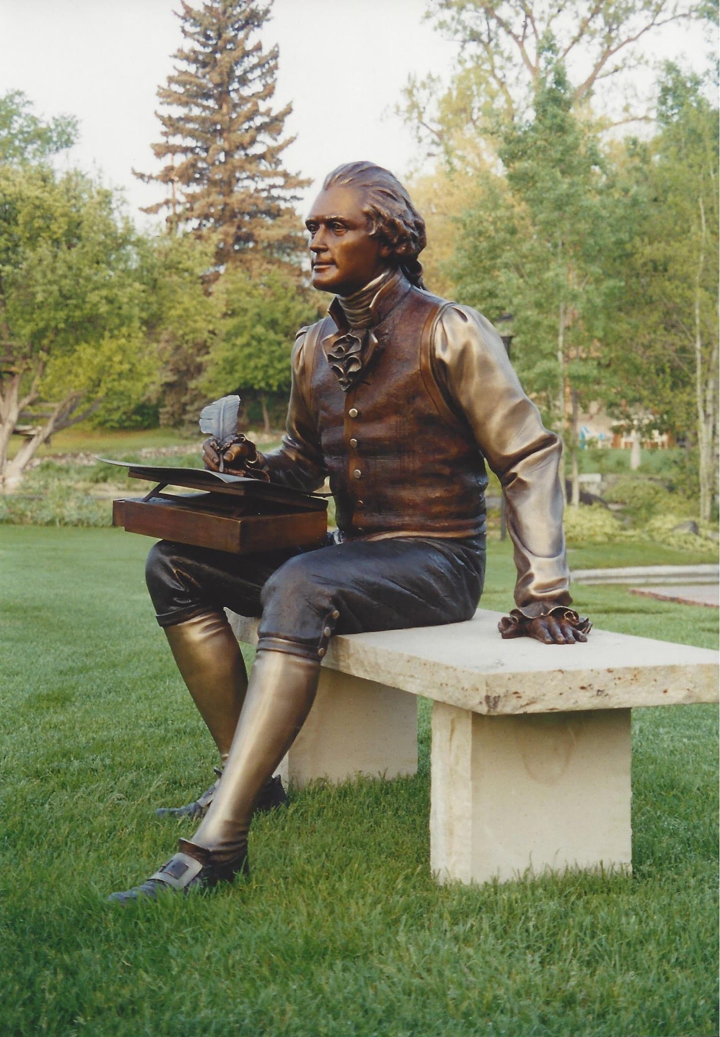 Trump Adds Thomas Jefferson Statue to the Rose Garden
