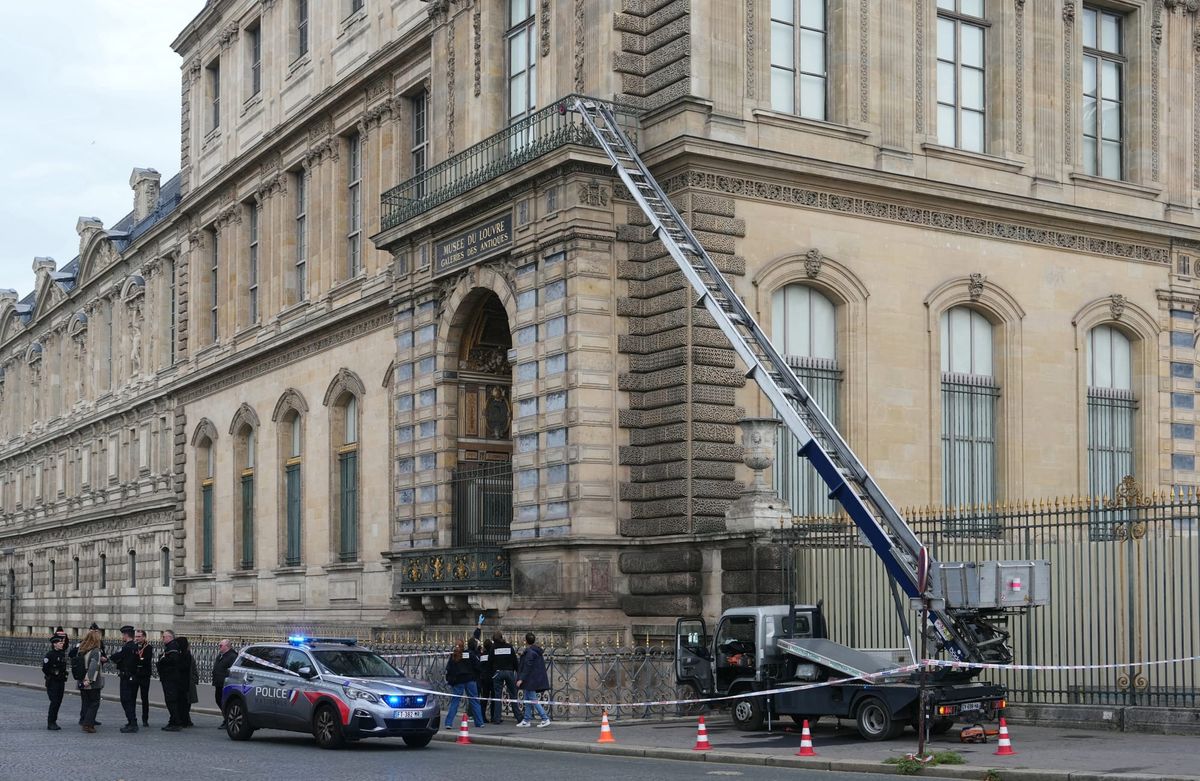 Two Suspects Offer New Clues About the Alleged Organizer of the Louvre Theft