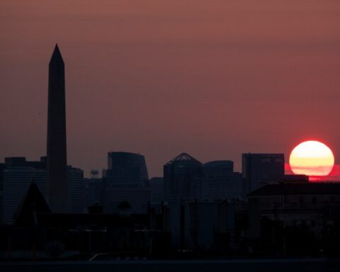 7 Smithsonian Museums Close Temporarily in Washington, DC, After Cooling System Failure