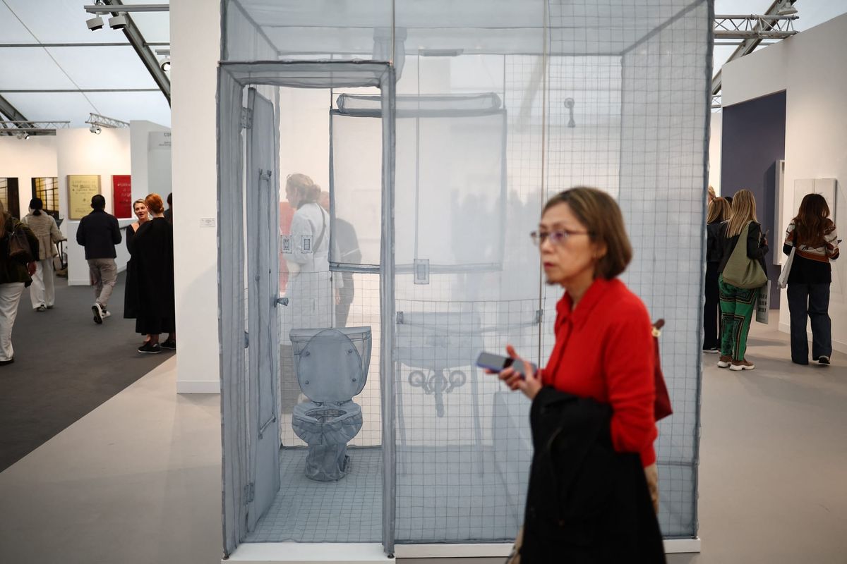 Gray Wielebinski Gives Frieze London’s Bathrooms a Facelift