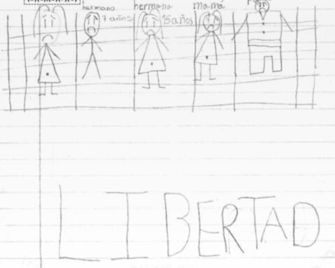 Children’s Drawings Pulled from Texas ICE Facility Reveal Pleas for Help