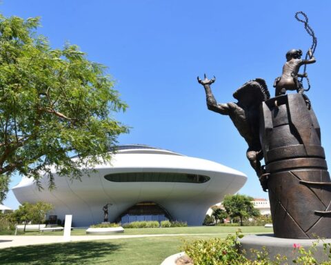 Inside the Lucas Museum, “Narrative Art” Arrives for an Elite Audience in South Los Angeles